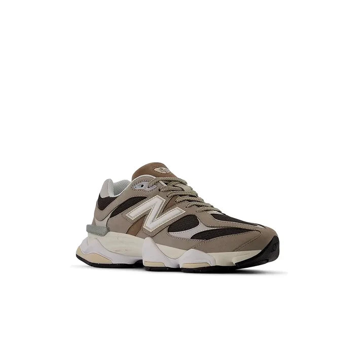 9060 v1 'Arid Stone Black Cement'