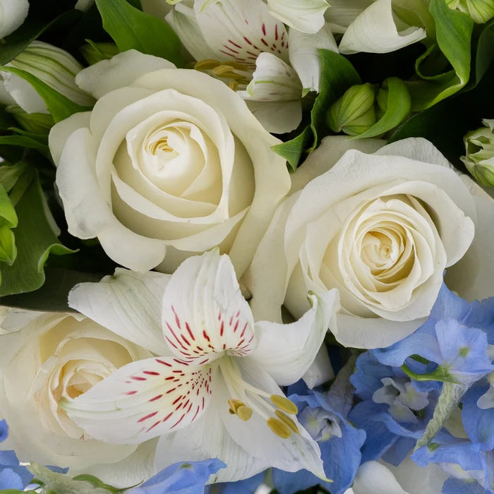 Beautiful Blues Flower Centerpieces Stem - Image