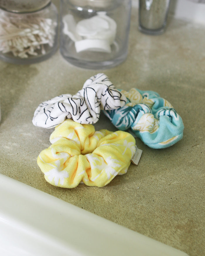 Dotted Palm Tree on Yellow Scrunchie, Set of 2