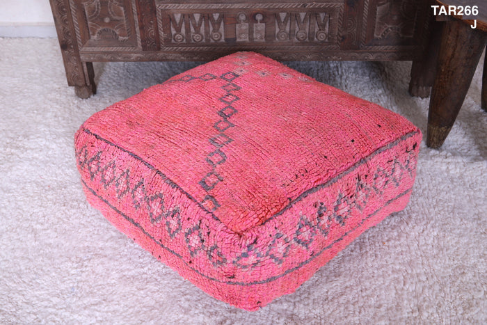 Handmade moroccan berber ottoman pink pouf - Moroccan kilim pouf