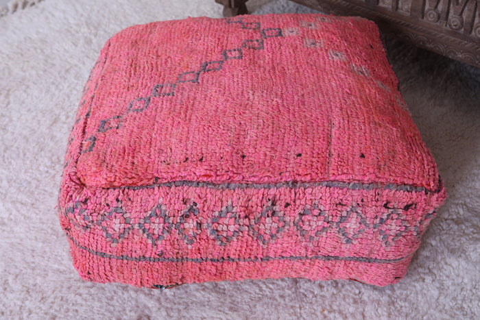 Handmade moroccan berber ottoman pink pouf - Moroccan kilim pouf