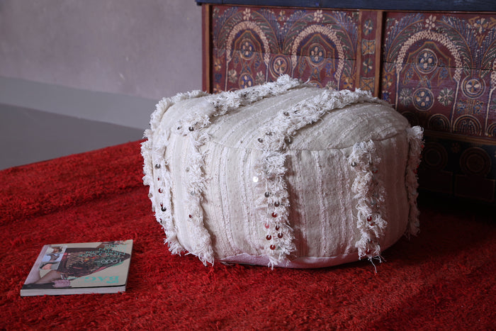 Handwoven Moroccan berber round kilim pouf - kilim pouf