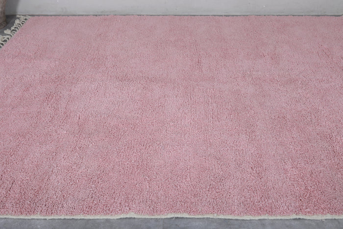 Minimalist Moroccan wool rug in pink - Custom size