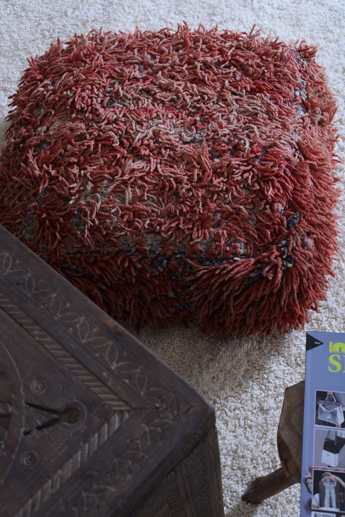 Moroccan berber ottoman old rug pouf - kilim pouf