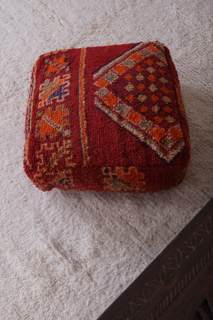 Moroccan handmade berber rug azilal pouf - Moroccan kilim pouf