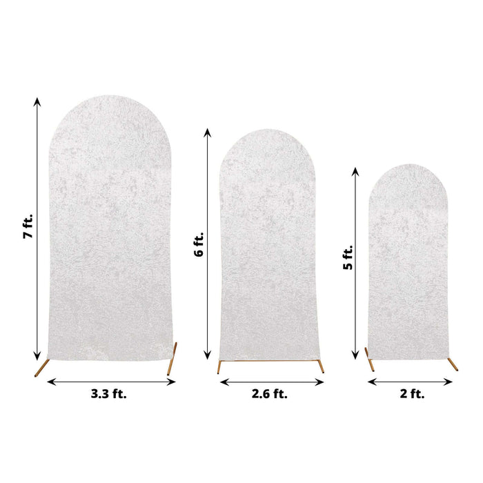 Set of three decorative arches in varying heights and widths on a white background.